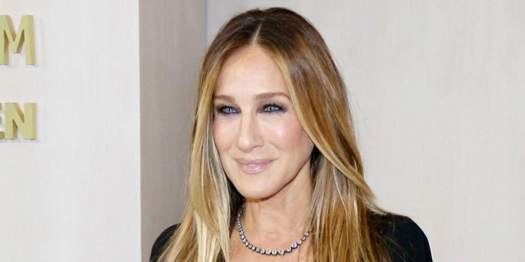 پیراهن بالدار و نگاه خلاقانه؛ لحظه‌ای که سارا جسیکا پارکر همه را شگفت‌زده کرد