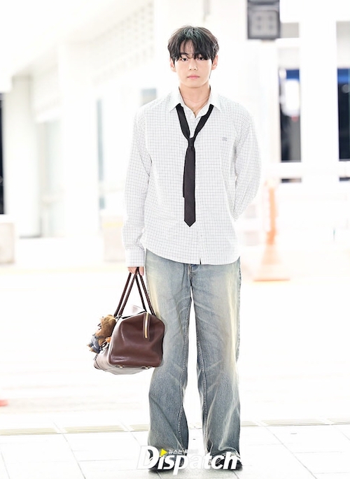 استایل ستارگان کره‌ای در فرودگاه