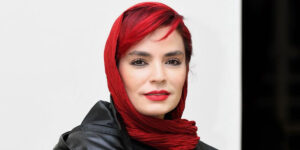 استایل جسورانه سپیده خداوردی با کت پلنگی و کیف کروکودیلی