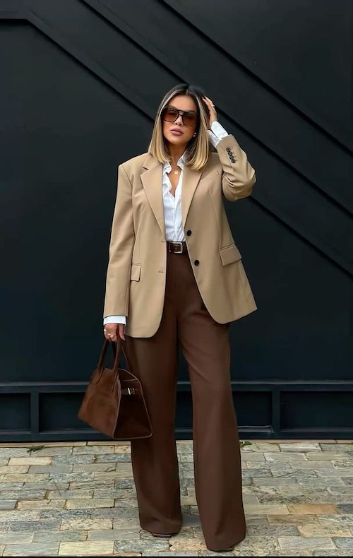 استایل پاییزی با شلوار واید قهوه‌ای