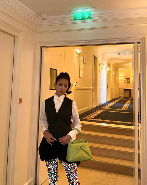 جیسو در فشن‌شوی دیور