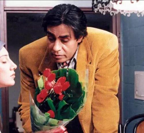 لباس شخصیت‌ها در آثار ناصر تقوایی