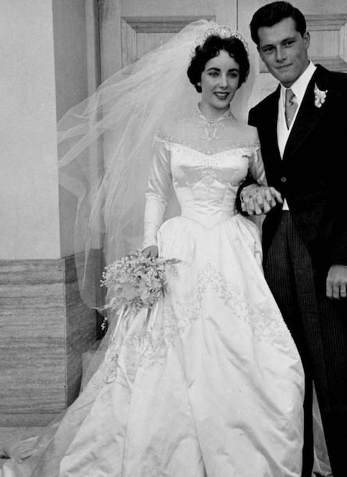 لباس عروسهای جاودانه