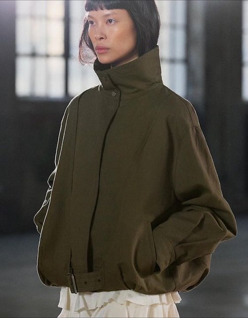 ترند یقه قیفی