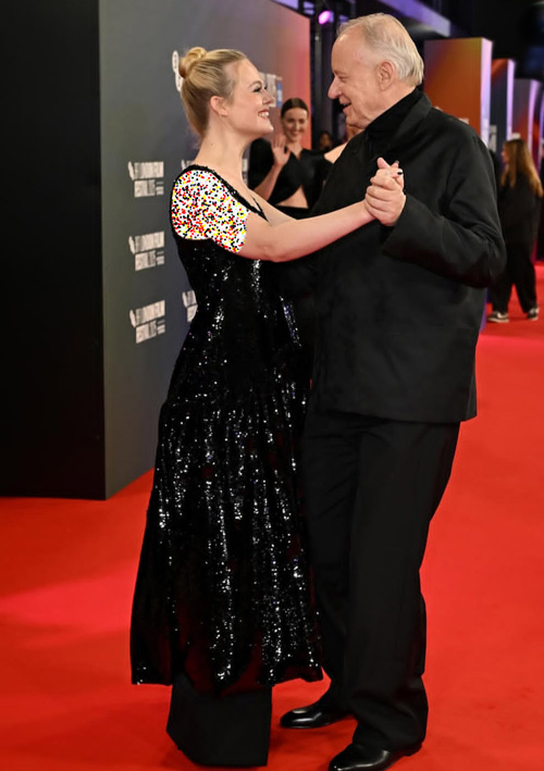 ترکیب پیراهن با شلوار