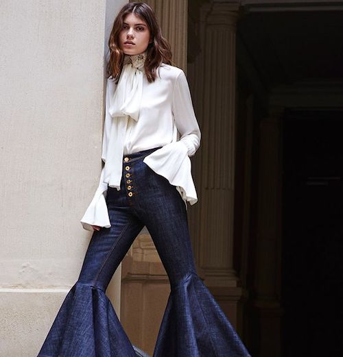 شلوار بل‌باتم در استایل نازنین بیاتی