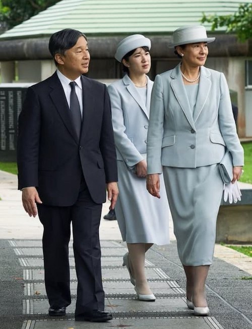 لباسهای زنان سلطنتی ژاپن