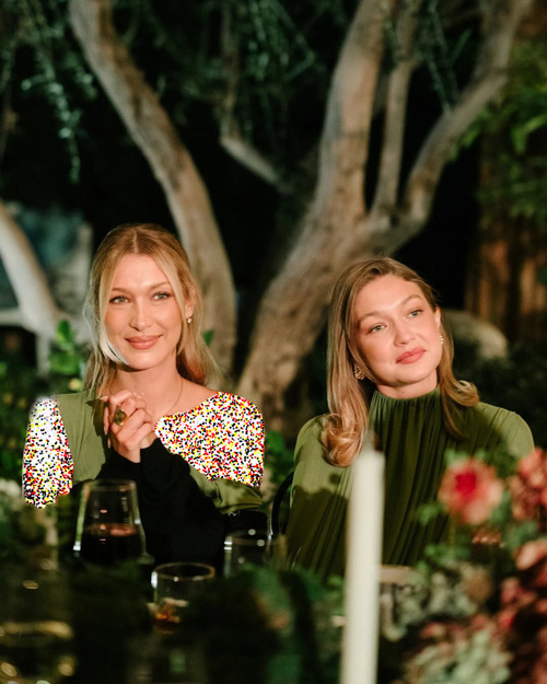 جی‌جی و بلا حدید در عروسی خواهرشان