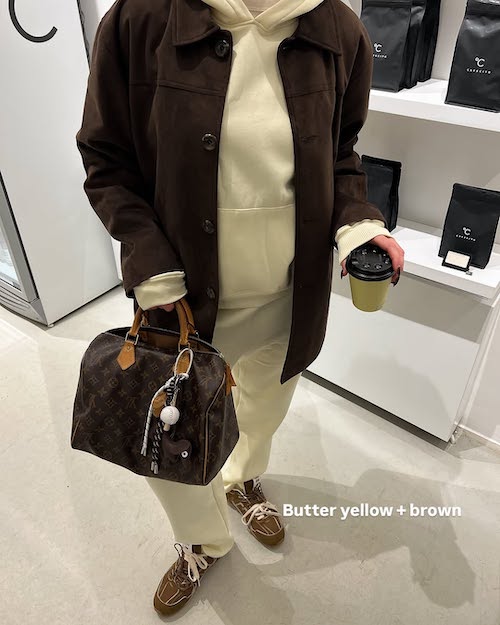 ترکیب رنگ‌های پاییزی به پیشنهاد فشن‌بلاگر هلندی