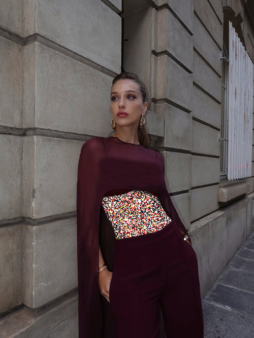 شباهت استایل رز ایزدی و مینا جرن