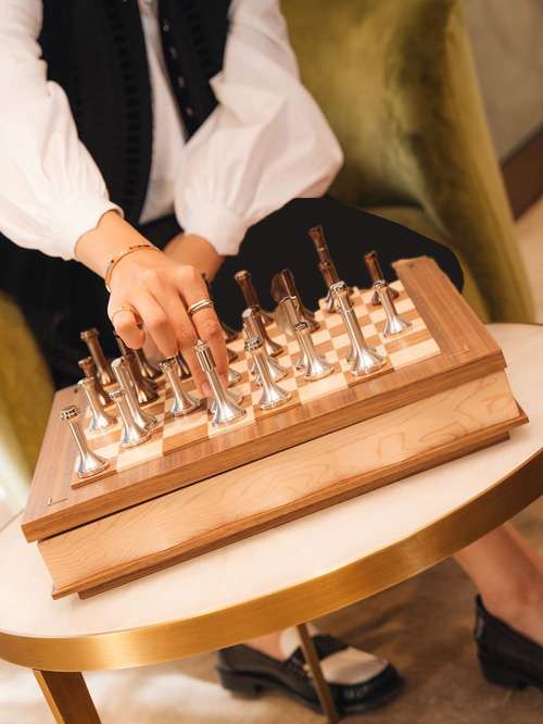 همکاری سارا خادم‌الشریعه و کارتیه