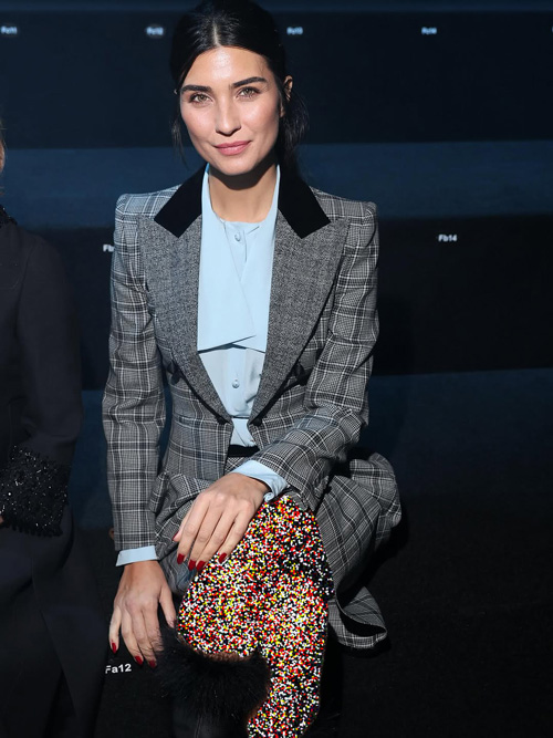 طوبا بویوک‌استون در هفته مد پاریس