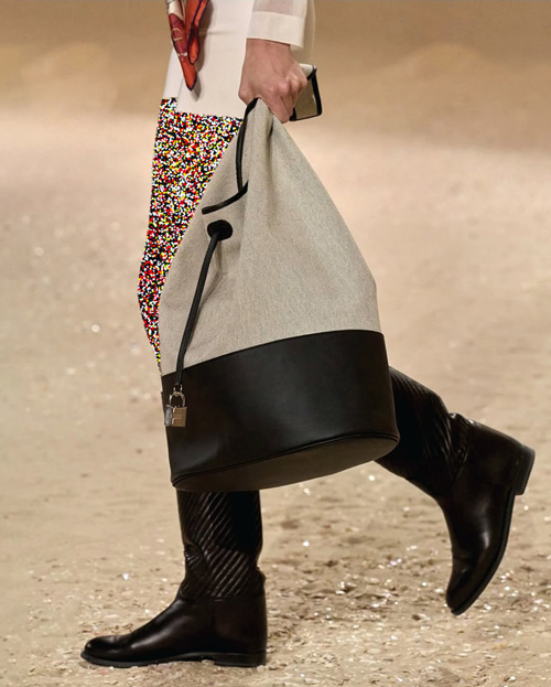 هرمس و بیرکین؛ آزمونی برای رهایی از سایه‌ی یک افسانه