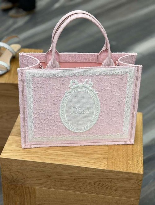 کیف‌های جدید برند دیور