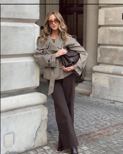 ترنچ‌کت کوتاه در استایل پاییزی