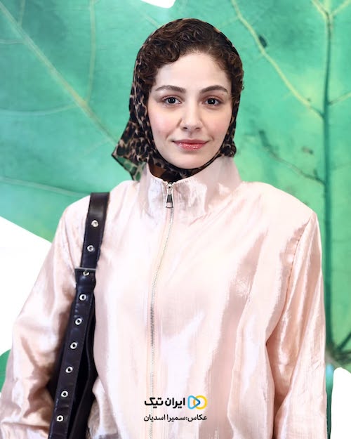 بامبرجکت صورتی مهتاب ثروتی