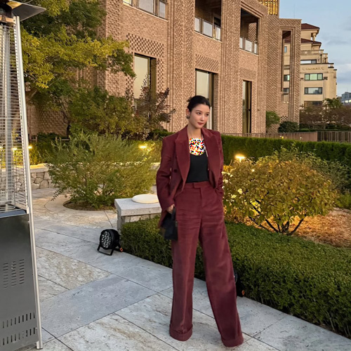 کت پاییزی کیم یو جونگ