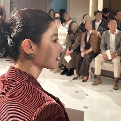 کت پاییزی کیم یو جونگ