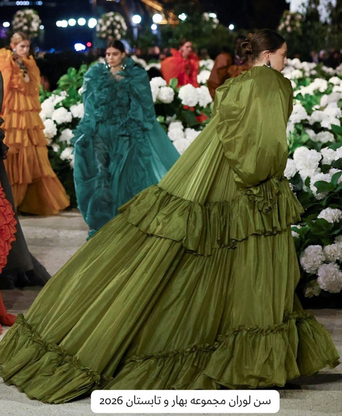 رنگ سبز در پاییز