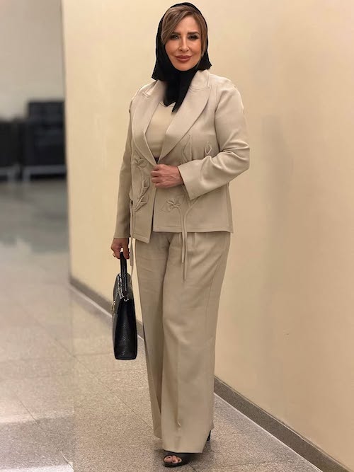 کت و شلوار کرمی مرجانه گلچین