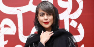 استایل خاص الهام اخوان در یک مراسم اکران؛ از مدل کت او الگو بگیرید