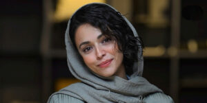 وقتی تاریخ در چهره‌ی امروز تجلی می‌یابد؛ سوگل خلیق در نقش مادر شعر فارسی