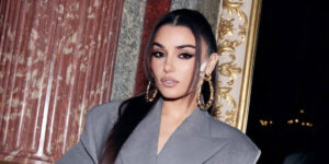 ژست‌های متفاوت هانده خانم روی جلد یک مجله مشهور خبرساز شد