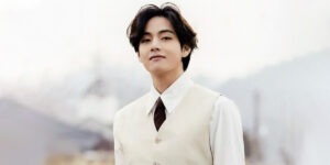 نگاهی به کیف دستی‌های کیم تهیونگ، پسری که خوب بلد است مرزهای جنسیتی لباس‌ها را بشکند