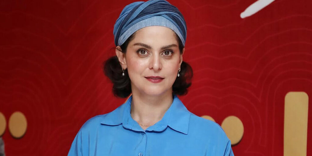 غزل شاکری با پیراهن سنتی و رنگارنگش توجه ایتالیایی‌ها را جلب کرد