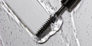 محصولی کوچک با اثری بزرگ؛ چرا صابون ابرو جای ژل‌های حرفه‌ای را گرفته است؟