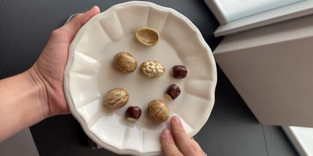 وقتی دیور سنت‌ها را می‌شکند؛ کارت دعوتی که پیش از فشن‌شو همه را مجذوب کرد