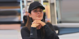 داور پرحاشیه زن روز با استایلی بلوچی در این برنامه ظاهر شد