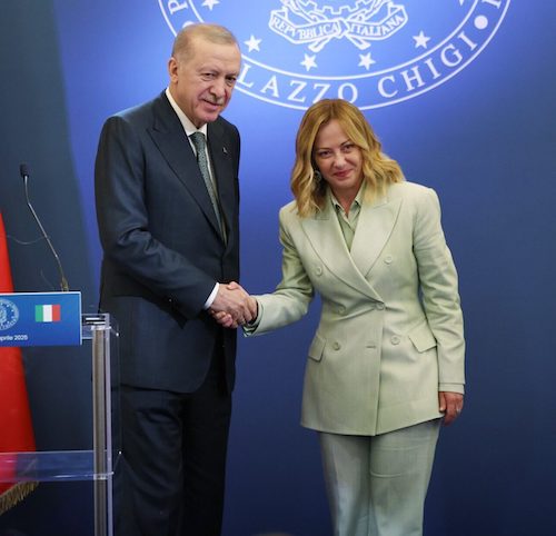 استایل جورجیا ملونی