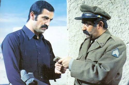 لباس شخصیت‌ها در آثار ناصر تقوایی