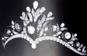 نیم‌تاج فرح پهلوی