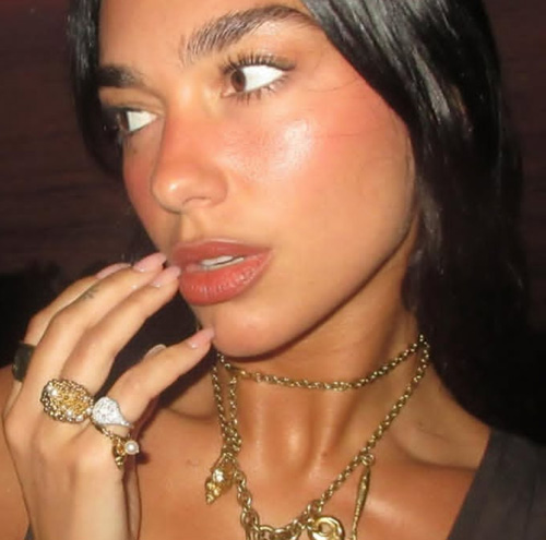 مدل ناخنهای دوآ لیپا