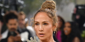 جنیفر لوپز با استایل‌های جدیدش دوباره مرزها را شکست!