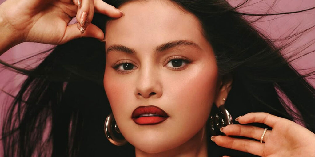 3 لباس عروس خیره‌کننده‌ای که سلینا گومز در روز عروسی پوشید؛ اصالتی که در هر 3 لباس پیداست