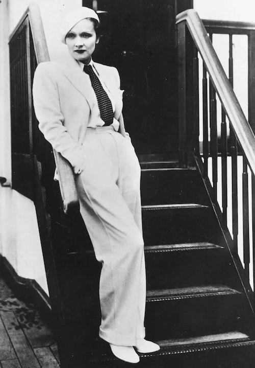 تبدیل کراوات به آیتم زنانه