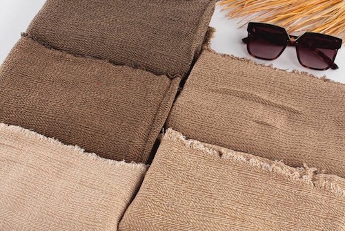 ترندهای شال و روسری پاییز