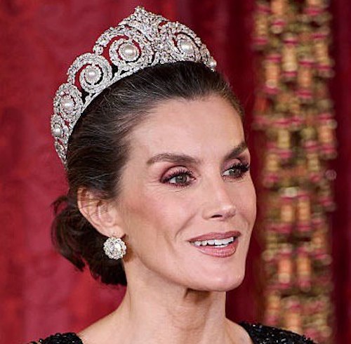 تاج کارتیه‌ی ملکه لتیزیا