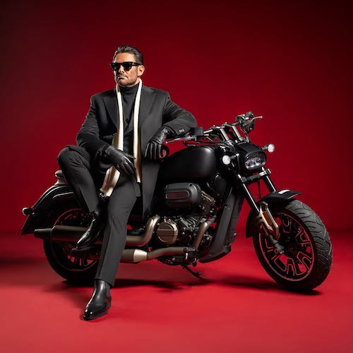 استایل موتورسواری محمدرضا گلزار