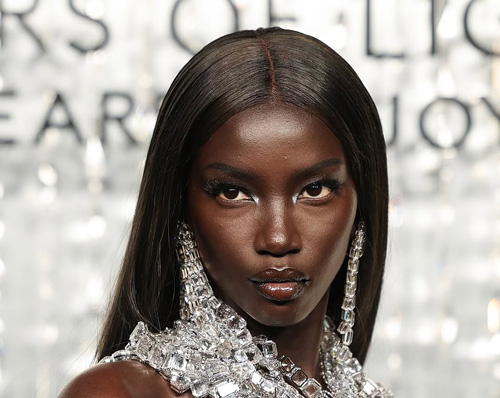 انوک یای؛ چهره‌ای ماندگار در دنیای مد