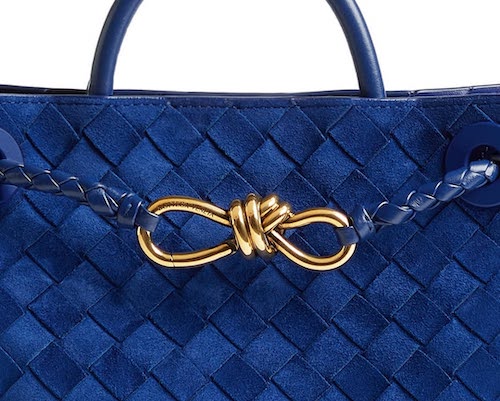 آبی سلطنتی در کیفهای بوتگا