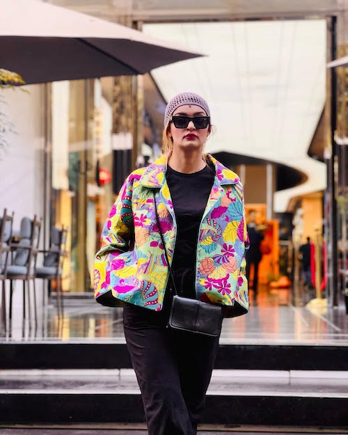 کت رنگارنگ نیلوفر پارسا