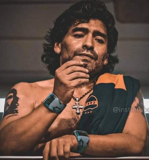 دو ساعت مارادونا