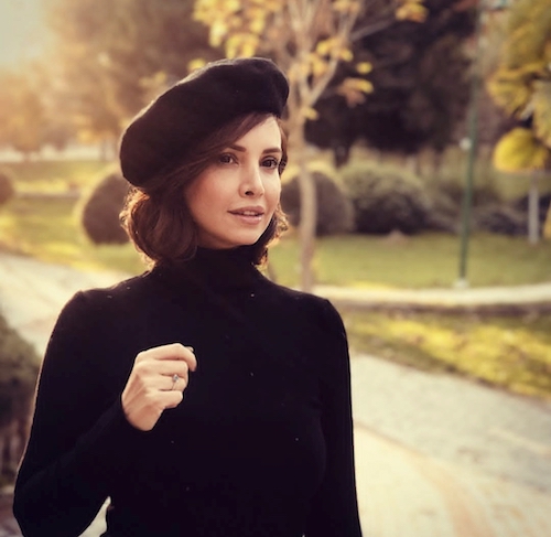 آزاده پوراکبر