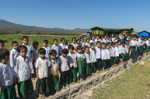 یونیفرم مدارس در کشورهای مختلف