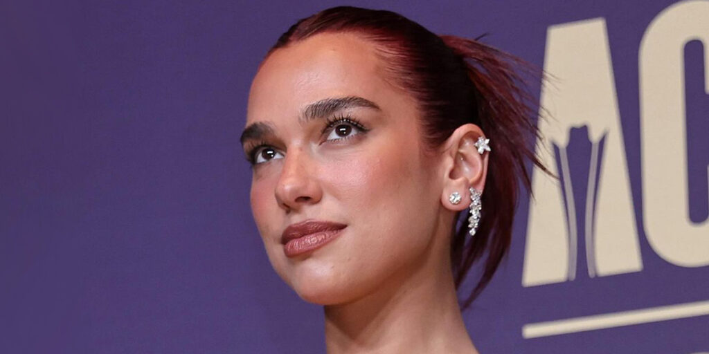 دوآ لیپا از برند محصولات آرایشی خود رونمایی کرد! کیفیت بالا و قیمت مناسب