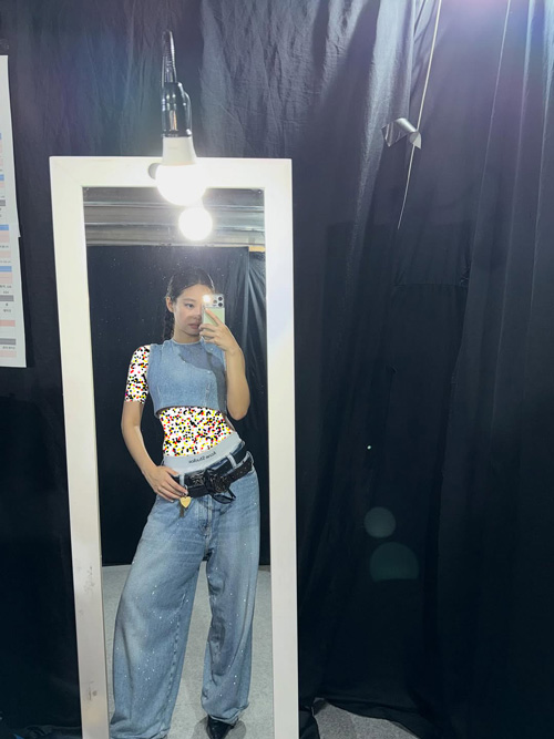 ترند کمربند در استایل کیم جنی